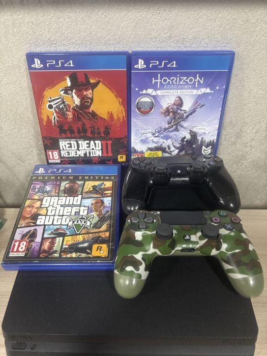 Sony PS4 Slim 1tb 2 джойстика 3 игры в комплекте