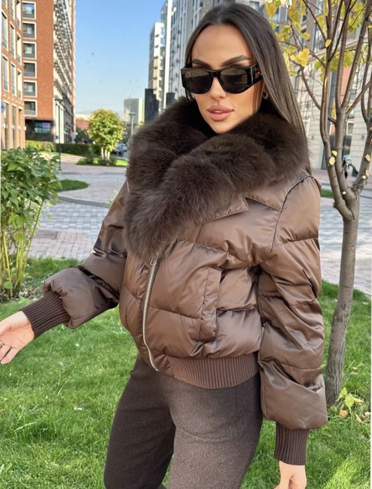 Стильный пуховичёк с мехом песца