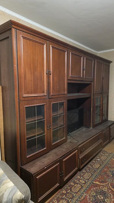 Продам стенку б/у