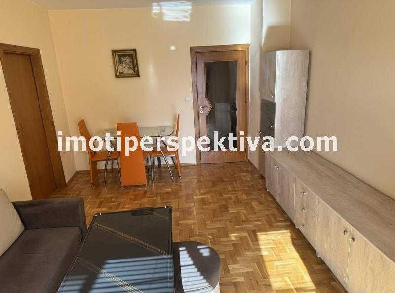 Продава се Тристаен апартамент в Пловдив, Тракия - 65 кв.м за 1757 €/кв.м - Снимка #1