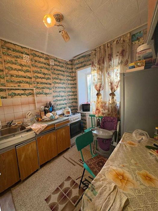 Продаётся 2-комнатная квартира