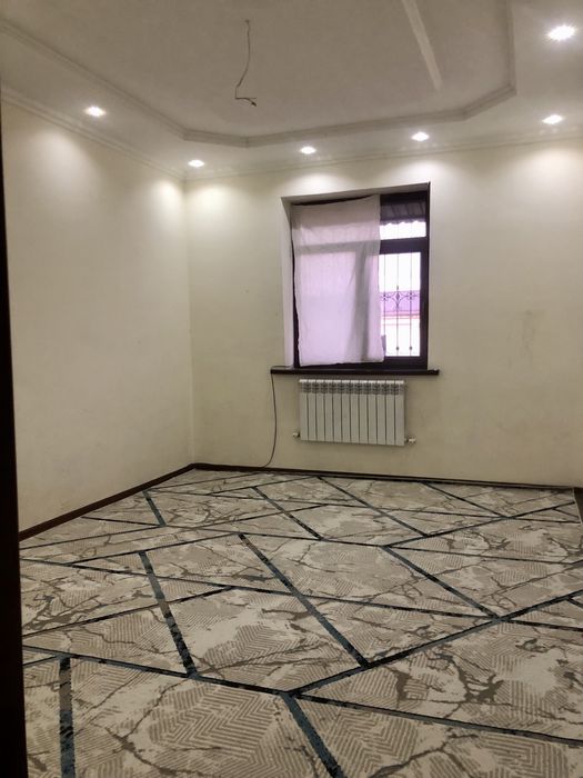 Массив 1 срочно сдаётся 2х комнатная квартира