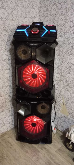 Samsung giga saud Rxd