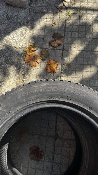 Hankook 205/55/16 зимни