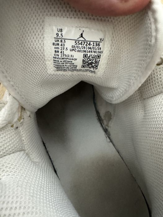 Jordan 1 mid tripple white