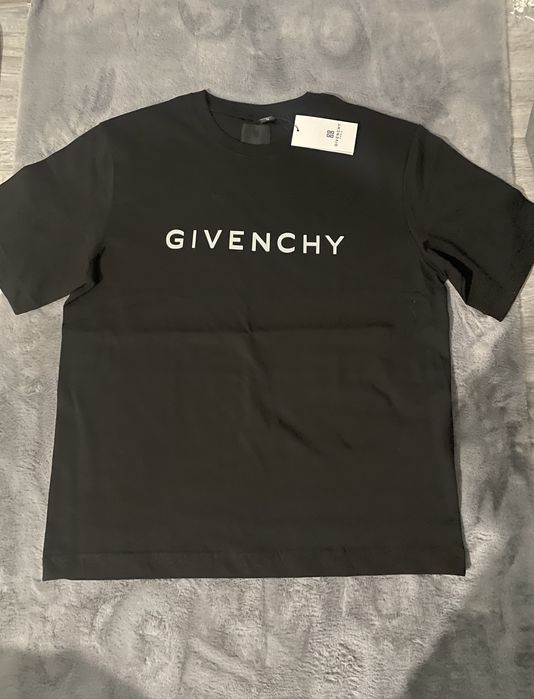 Tricou Givenchy