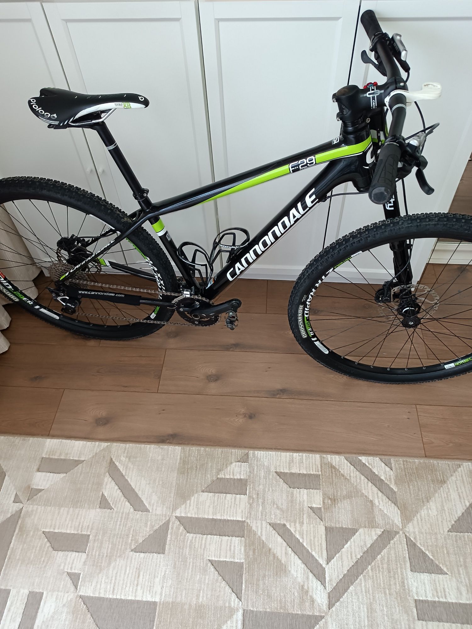 Cannondale F29 lefty carbon size M