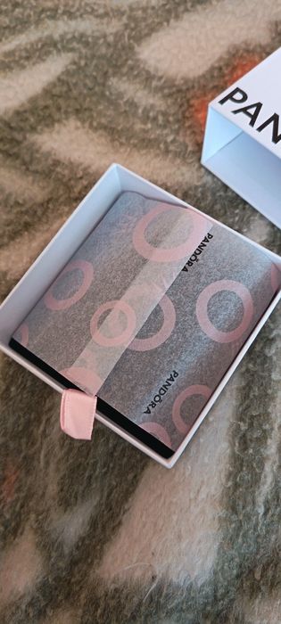 Гривна Pandora, оригинална е.