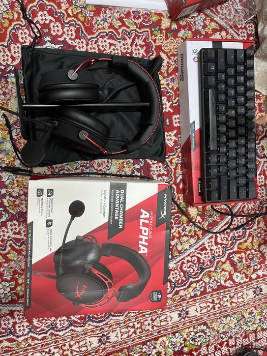 HyperX клавиатура Мышка Наушники