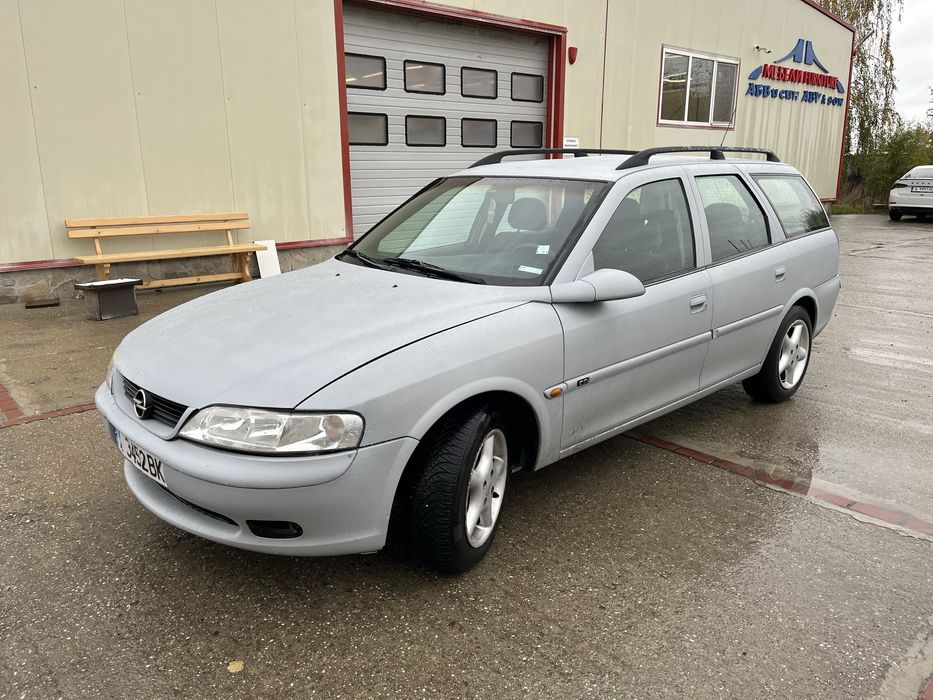 Opel Vectra B 1.6 Бензин