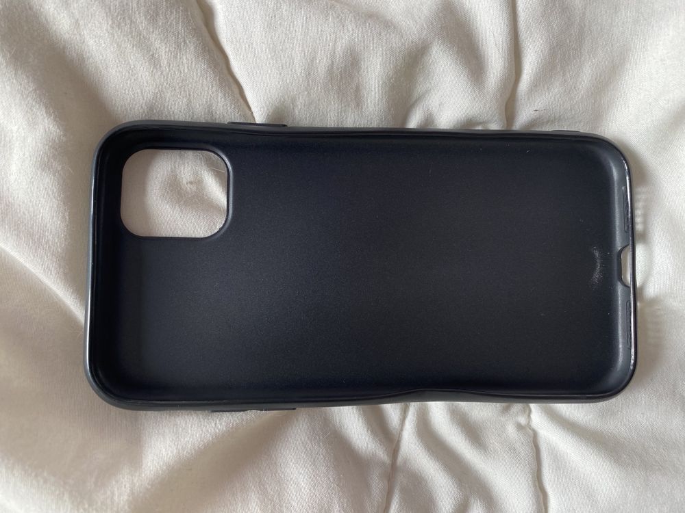 IPhone 11 case - Чисто нов