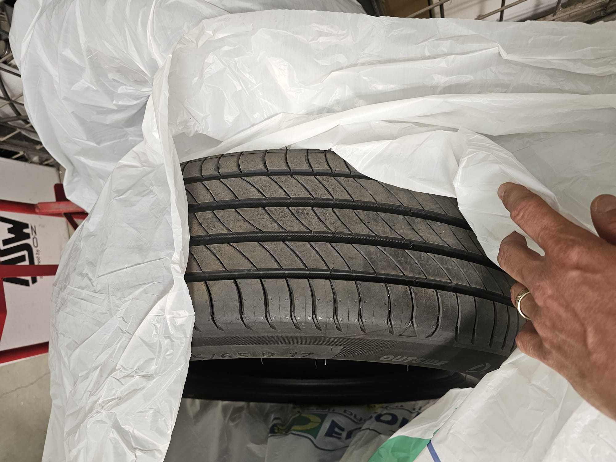 MICHELIN 215/65R17 Primacy4 XL 103V NOI !!! DOT 0925 - 4 BUC x 550 lei