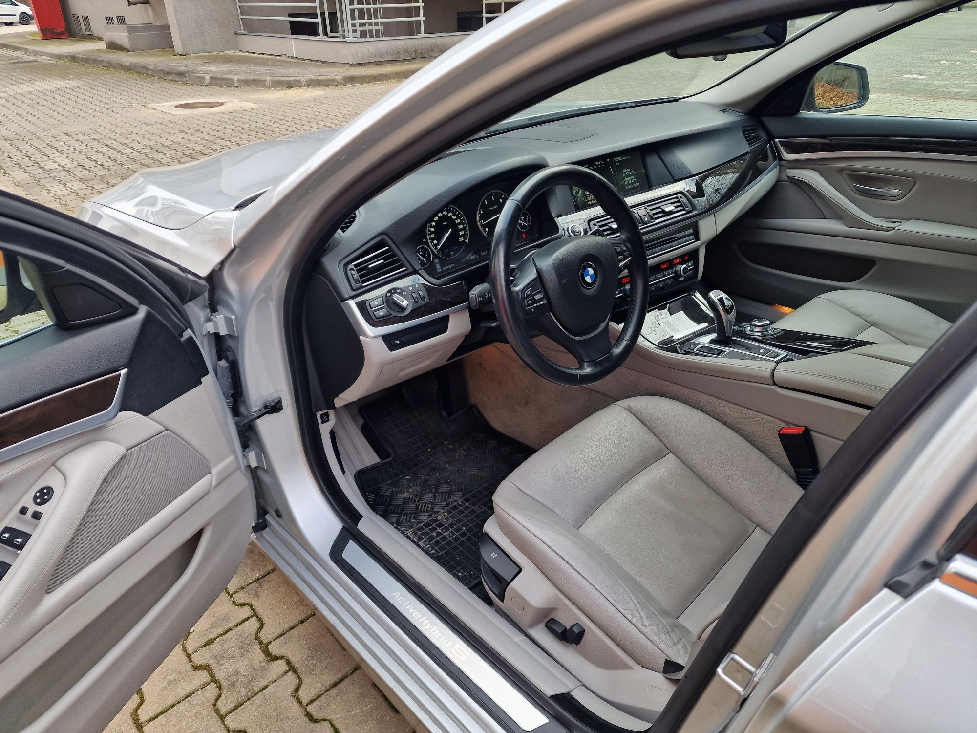 BMW 3.0 Active Hybrid 5