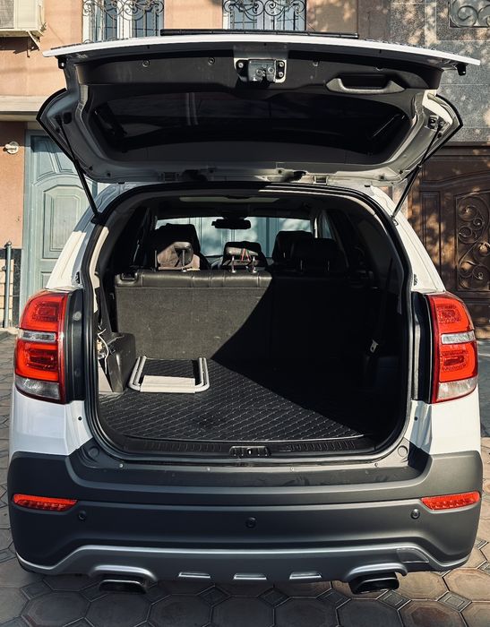 Каптива 2013 белый