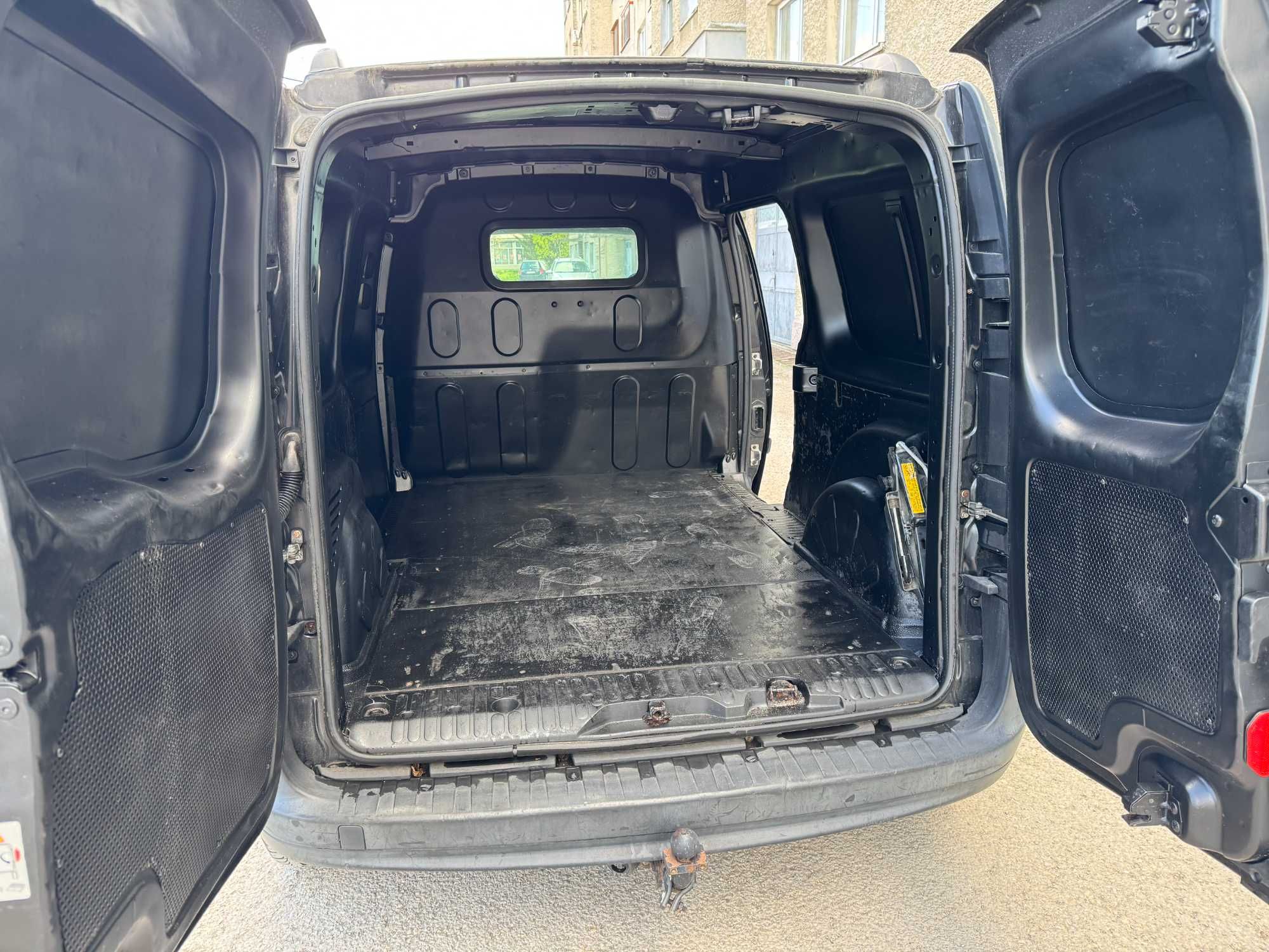 Renault Kangoo 1.5DCI-MAXI NAV