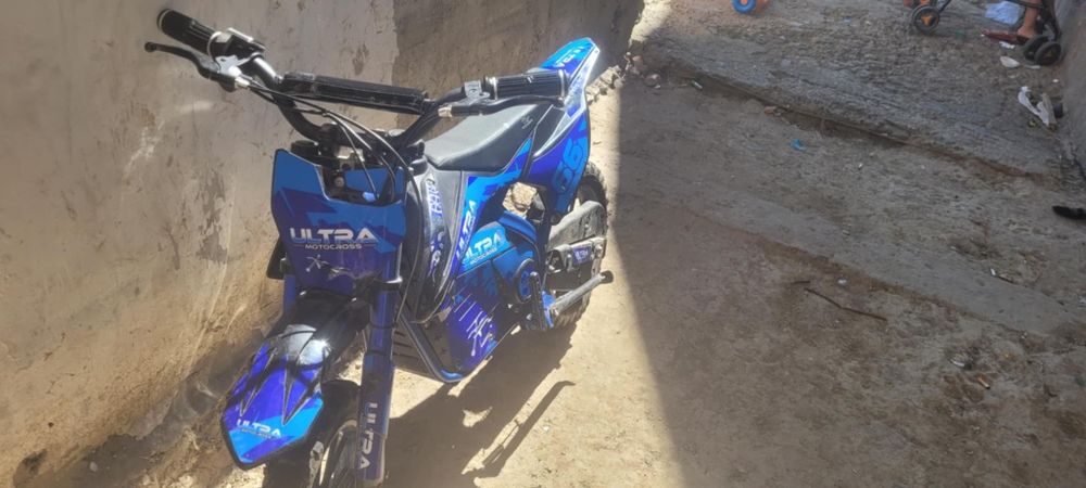 De vanzare motocross electric 49cm