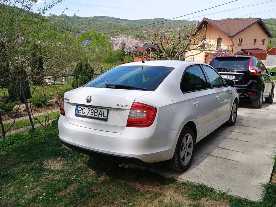 Vând Skoda Rapid 2013, 105 cp, 218 000 km