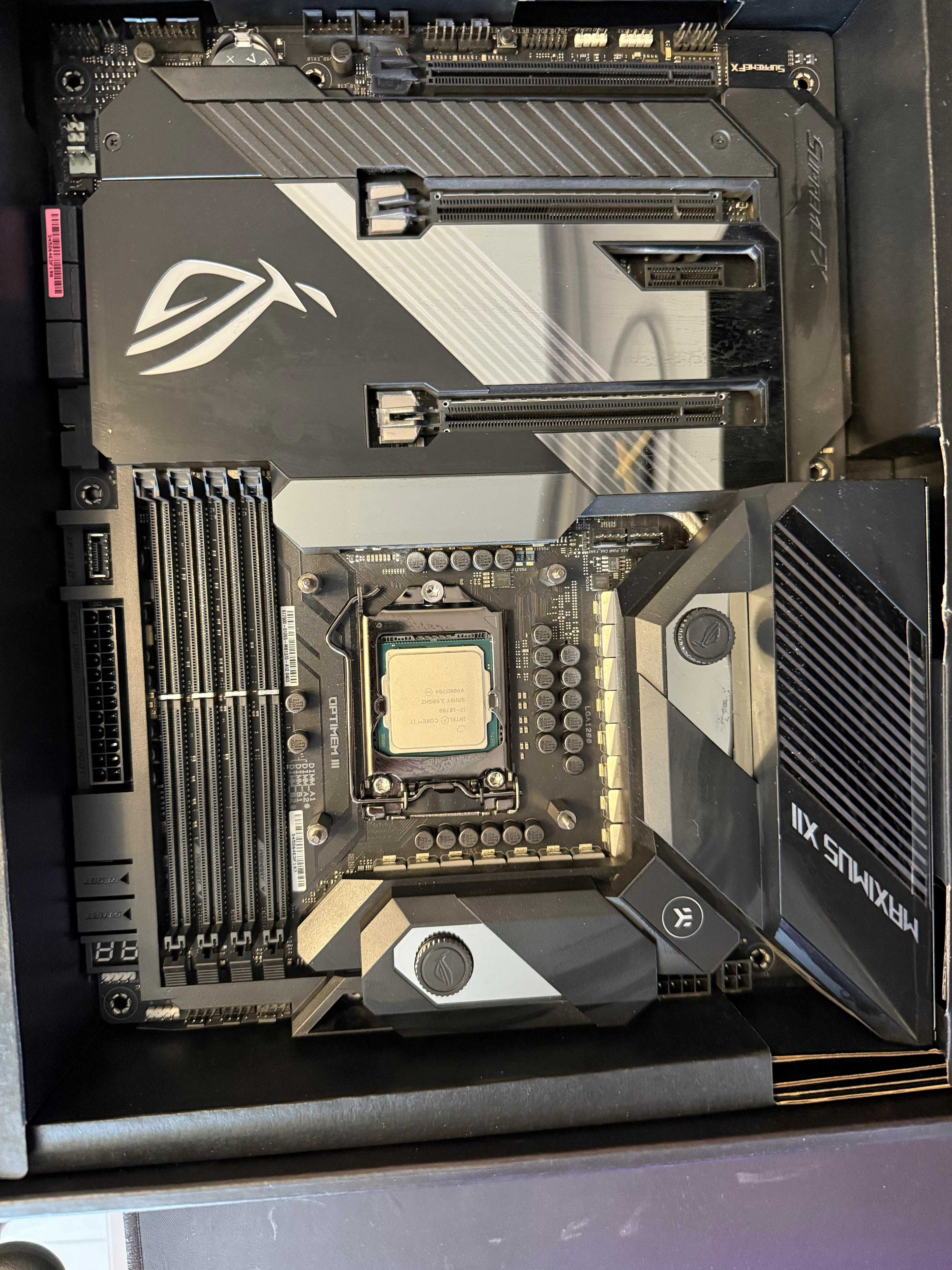 Процессор (Core i7 10700) + Материнская плата+DDR4 (2x16gb)