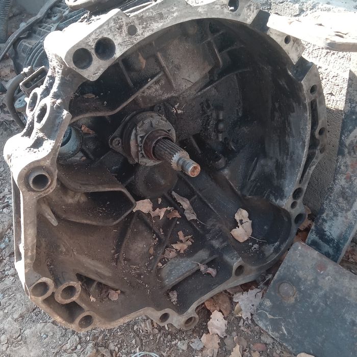 Коробка на ади 100