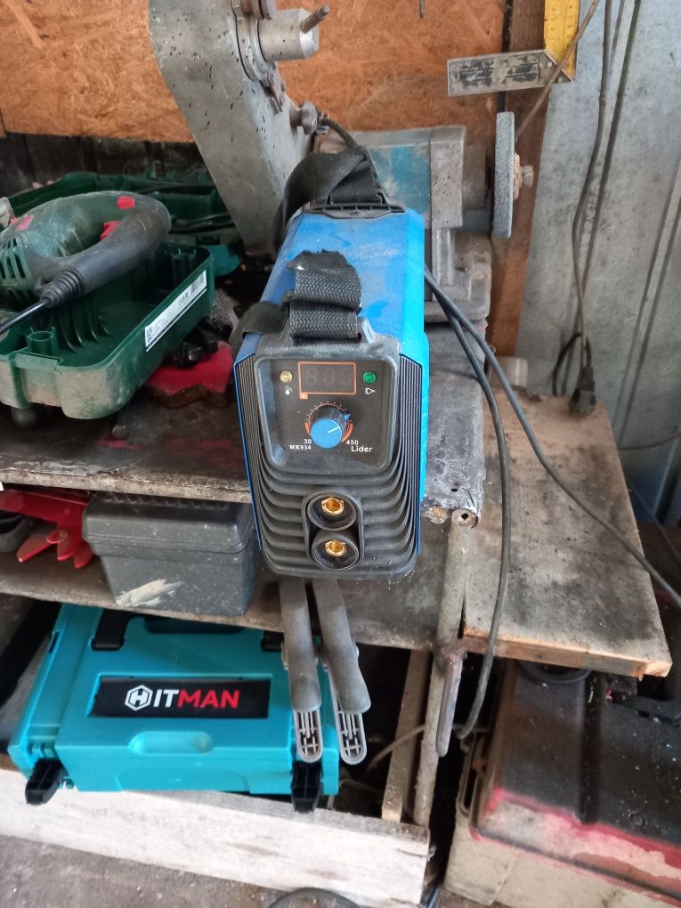 Aparat sudura cu electrod