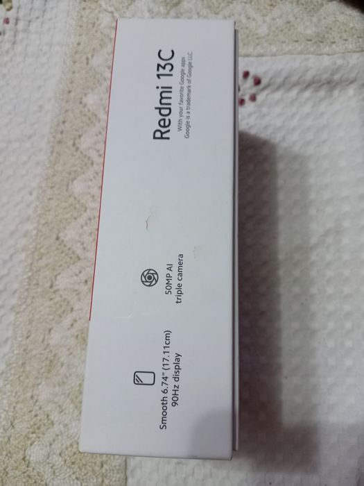 Redmi 13C. Ozgina iwlatilgan xolos. Xolati alo. Pul zarurligi uchun so