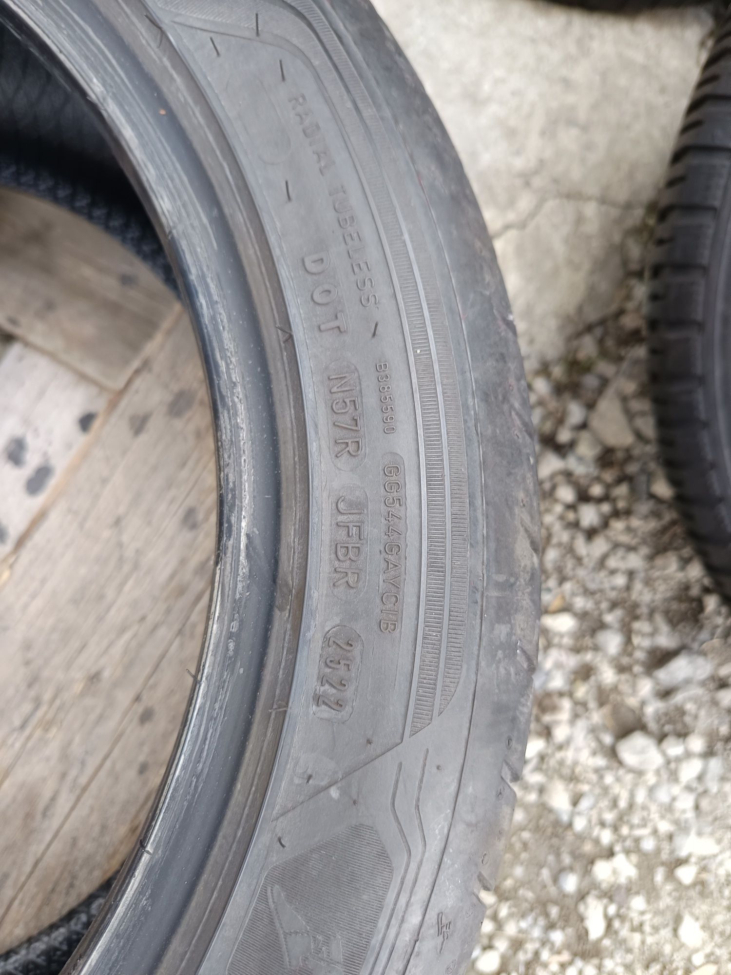 Летни гуми 225 45 R 17 GOODYEAR Дот 2522