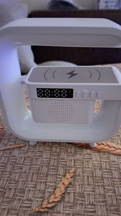 Мултифункционална безжична станция за зарежданє