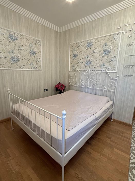 Кровать Икеа без матраса