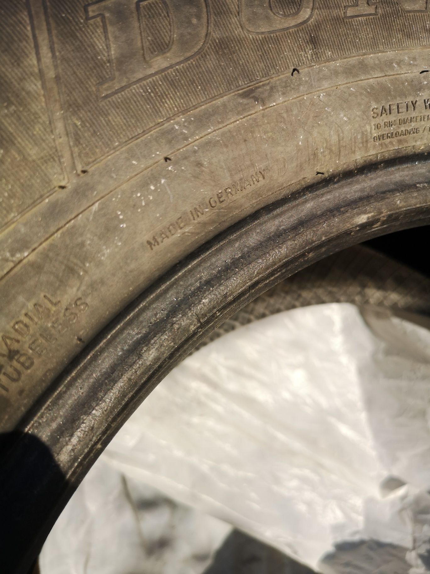 Anvelope iarna Dunlop 235/65/R17