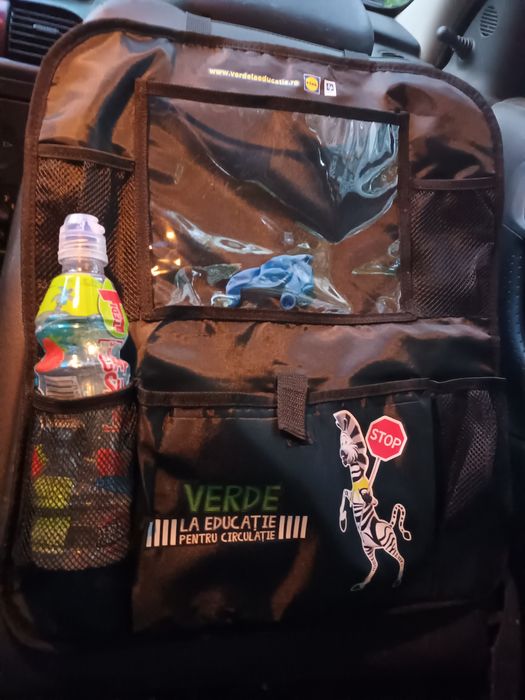 Organizator scaun mașină