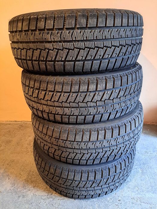 Antares Grip WP 245/45/20