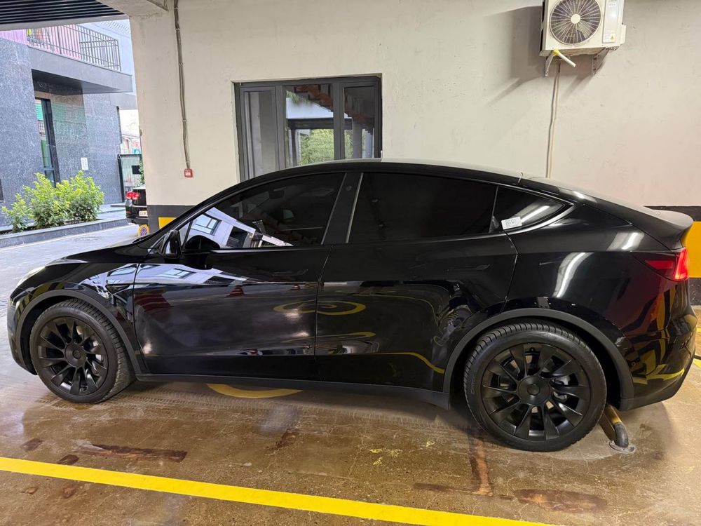 Продается Tesla model Y одномоторный