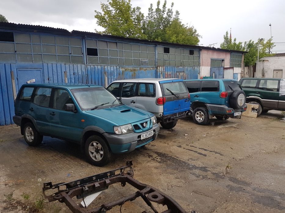 Piese Nissan terrano 2