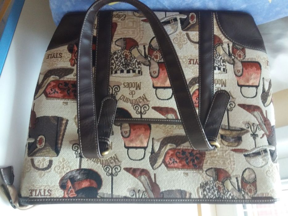 Дамска чанта SIGNARE