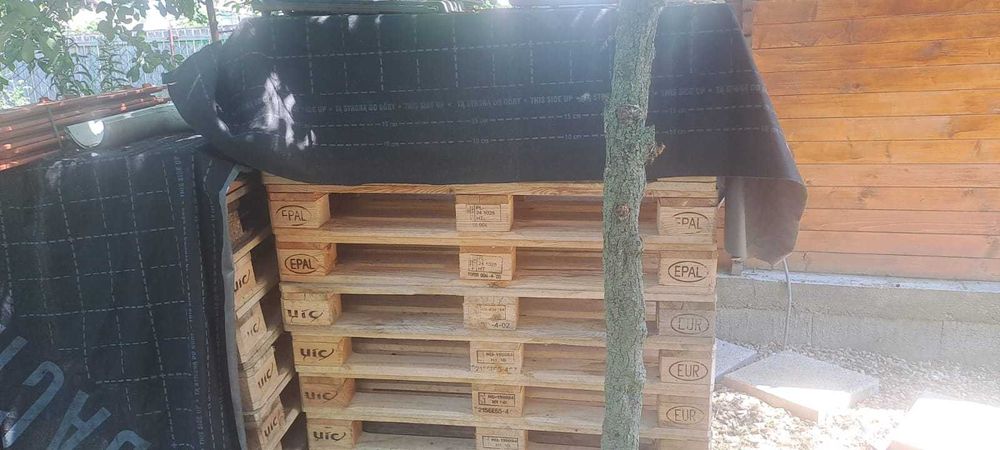Vand Europaleti in stare buna