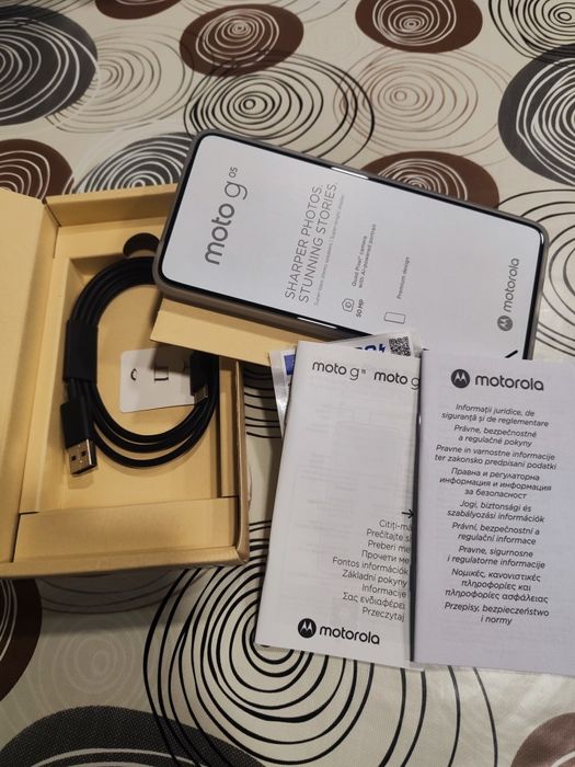 Moto g 05 чисто нов