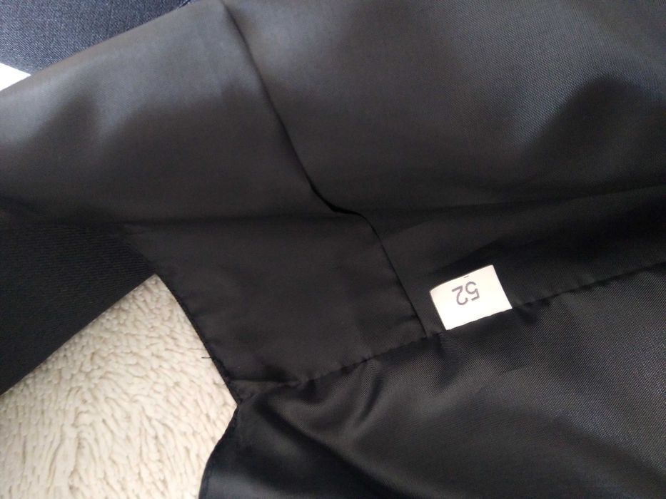 Haină și vesta costum , pe negru, stofa