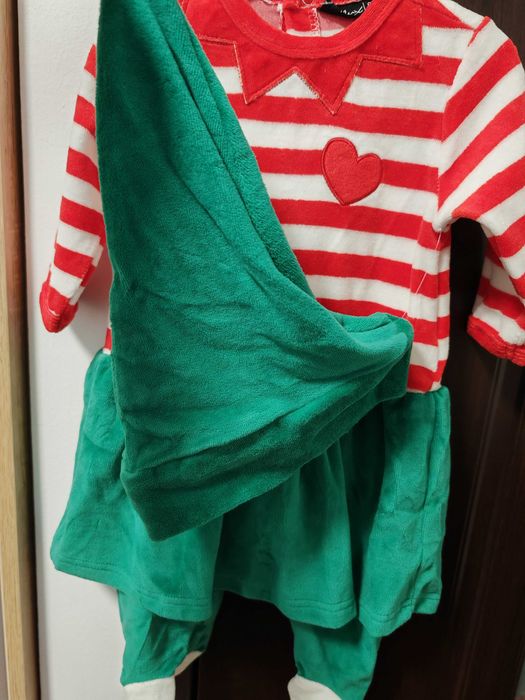 Costum de spiriduș nou cu eticheta