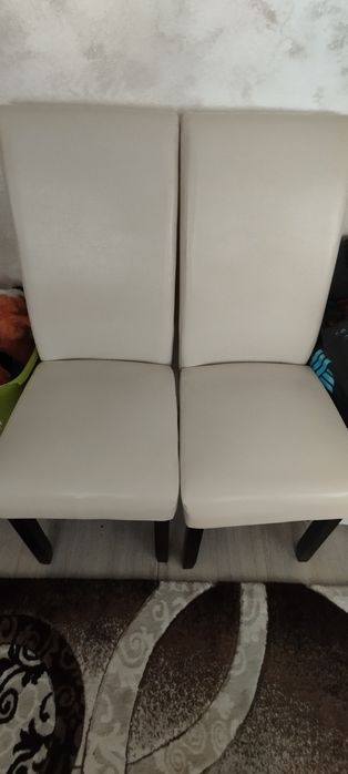 Set de doua scaune pentru sufragerie