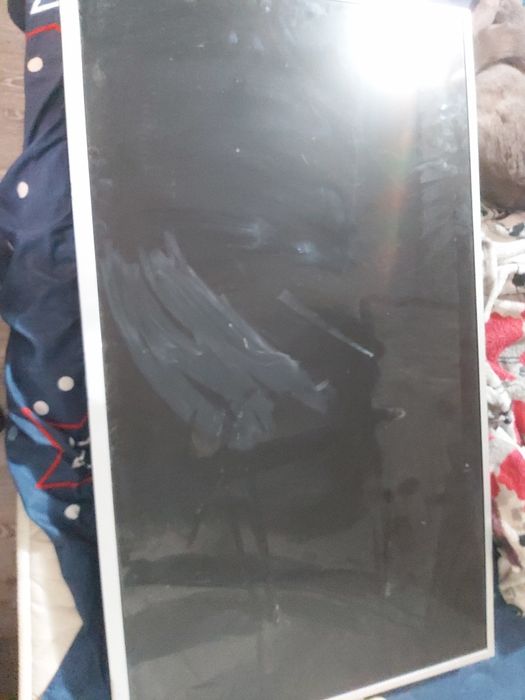 Телевизор на запчасти