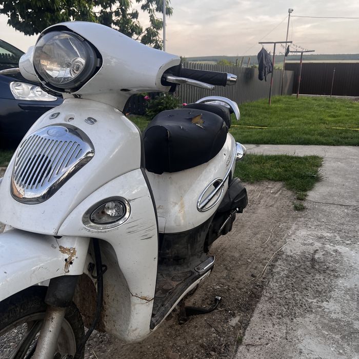 vand scuter kymco