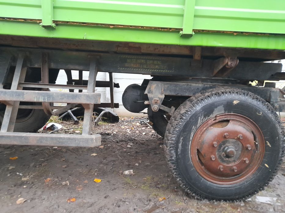 Remorcă tractor 5 tone