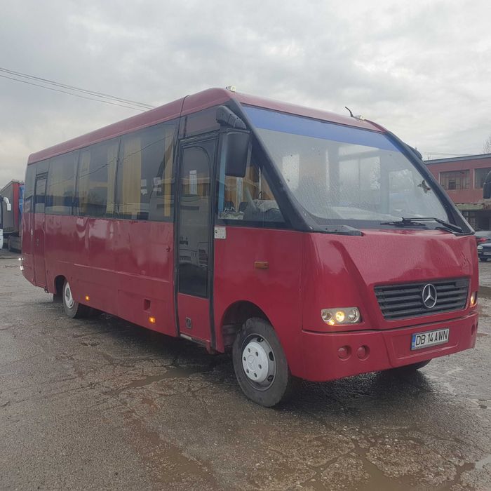 Vand autobuz mercedes cibro 30+1 locuri