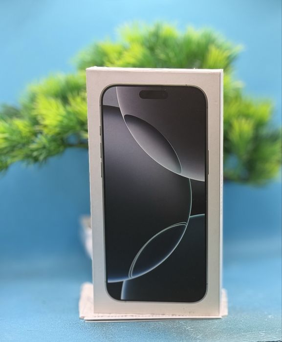 НОВ!!! Apple iPhone 16 Pro Max, 256GB, 5G, White Titanium
