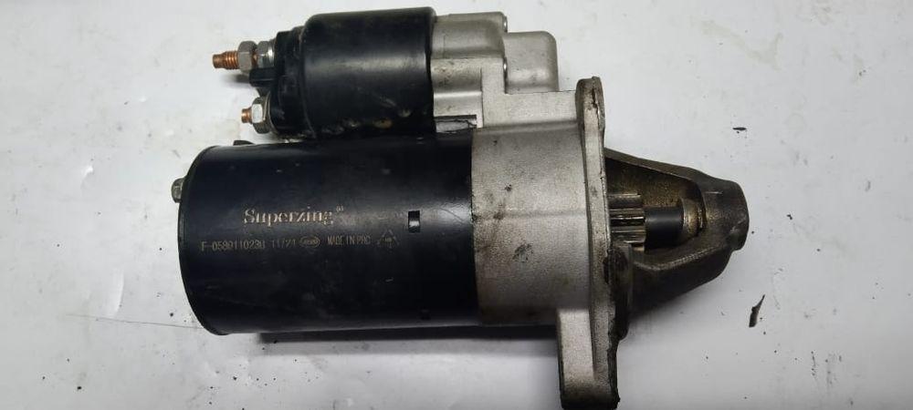 Продам стартер и генератор