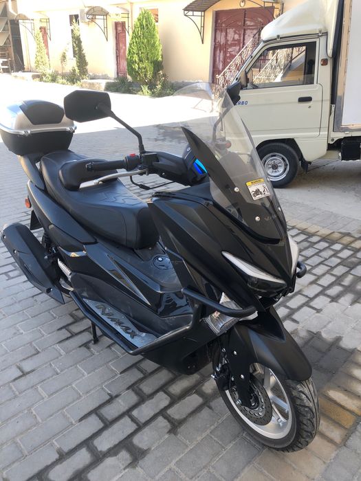 Skuter Mototsikl Urganch Moped sotiladi 2000