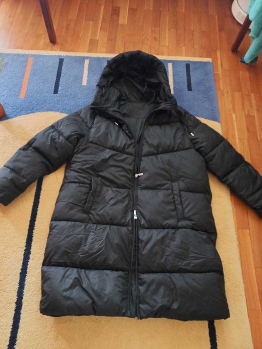 Продавам дълго яке