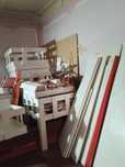 Продаю не дорого полки для магазина в разобранном.