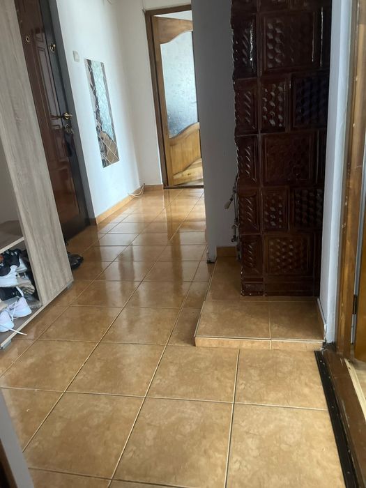 Vând apartament 2 camere în Năsăud