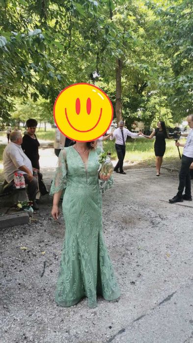 Елегантна вечерна рокля